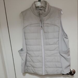 Avia Light Gray Quilted Vest
